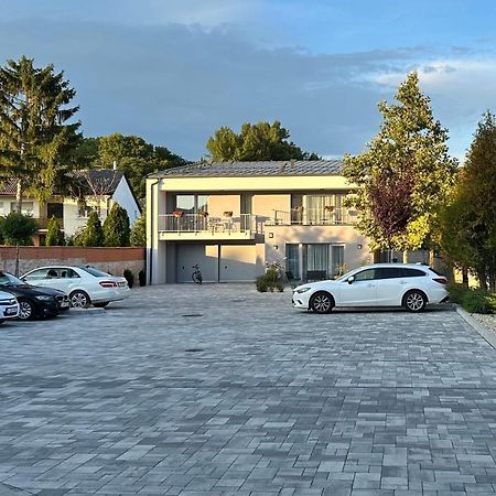 Linden Apartman 104 - Adults Only Mosonmagyaróvár Εξωτερικό φωτογραφία